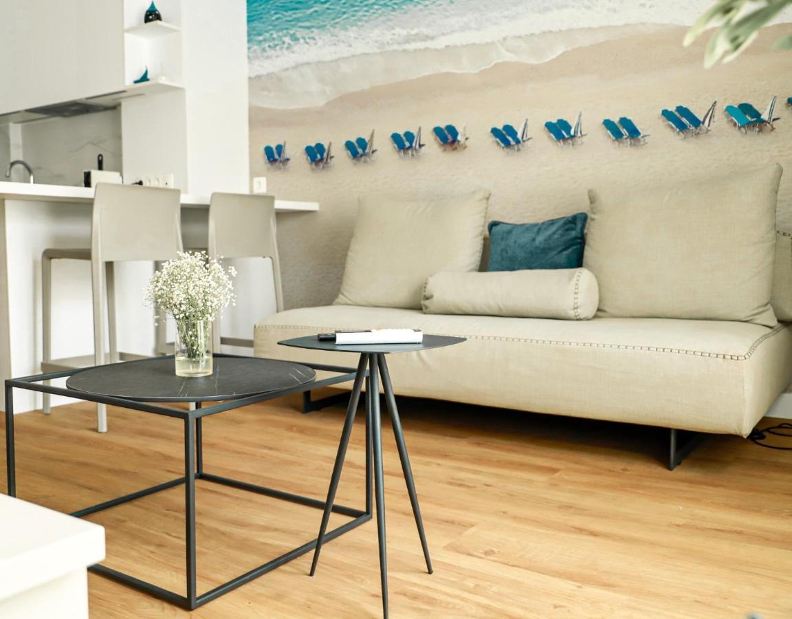 Renovated Apartment With Roof Garden Access, 15 M Walk To Acropolis Atény Exteriér fotografie
