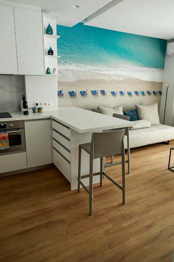 Renovated Apartment With Roof Garden Access, 15 M Walk To Acropolis Atény Exteriér fotografie