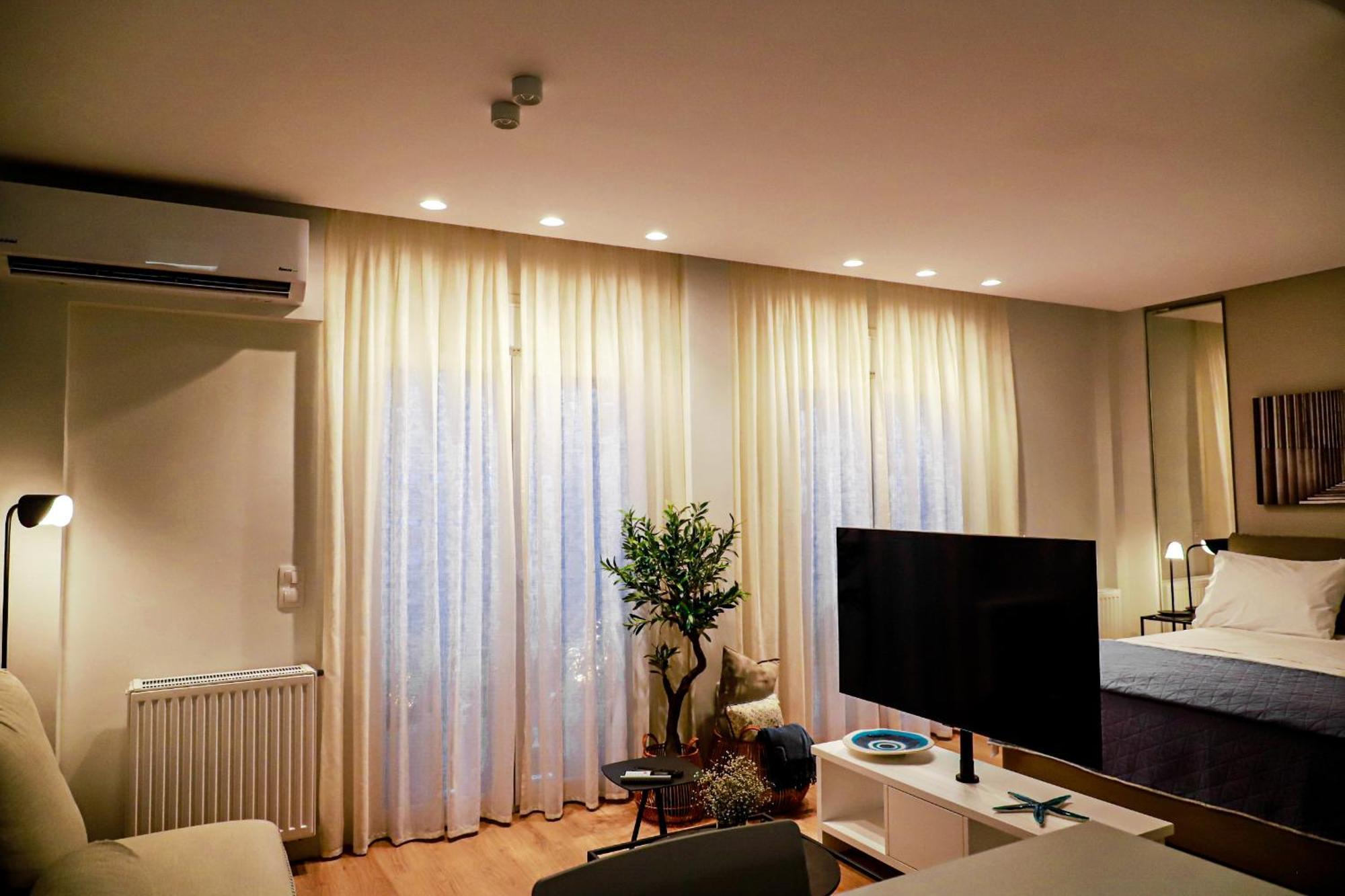 Renovated Apartment With Roof Garden Access, 15 M Walk To Acropolis Atény Exteriér fotografie