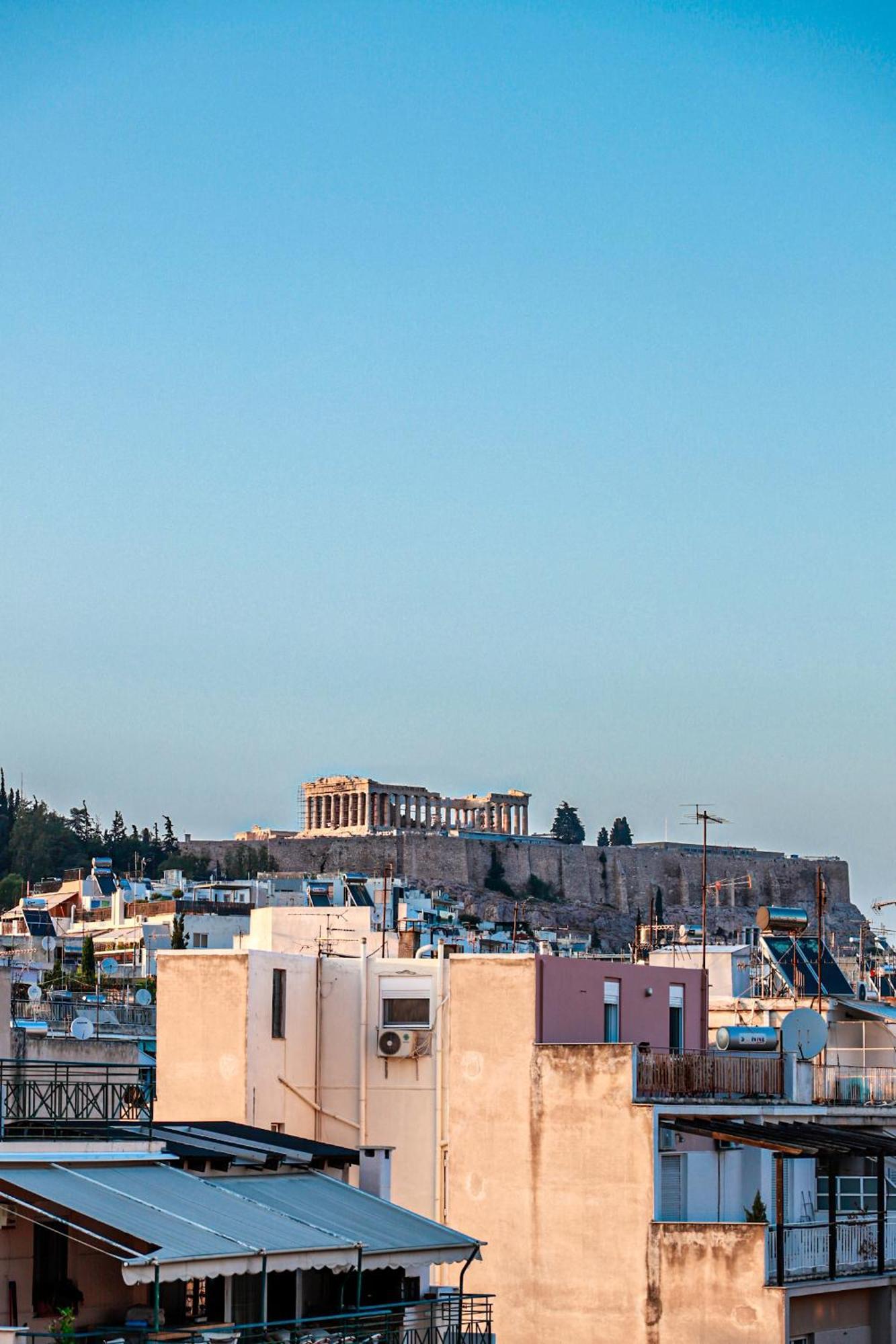 Renovated Apartment With Roof Garden Access, 15 M Walk To Acropolis Atény Exteriér fotografie